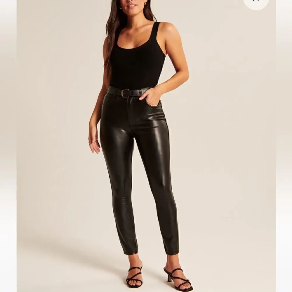A & F Curve Love Vegan Leather Skinny Pant